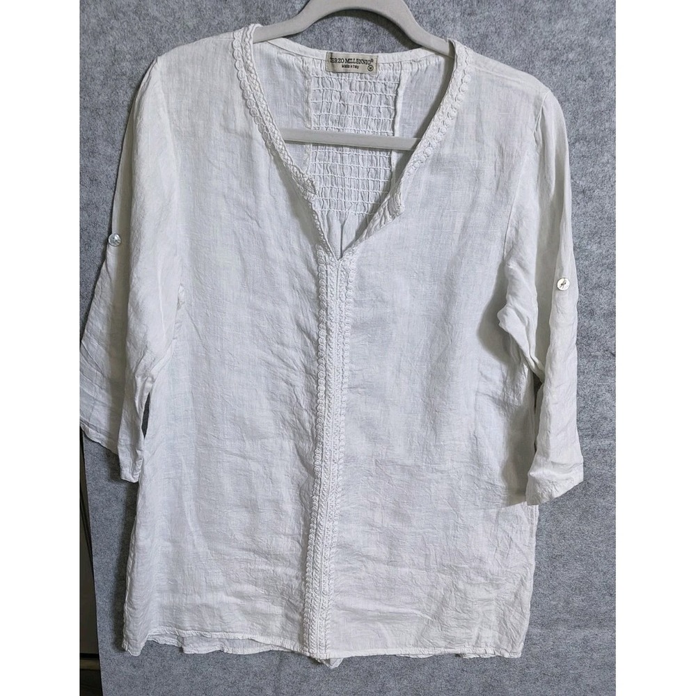 Terzo Millennio Linen Top White Embrodered 3/4 Sleeve Made in Italy Size M 36"